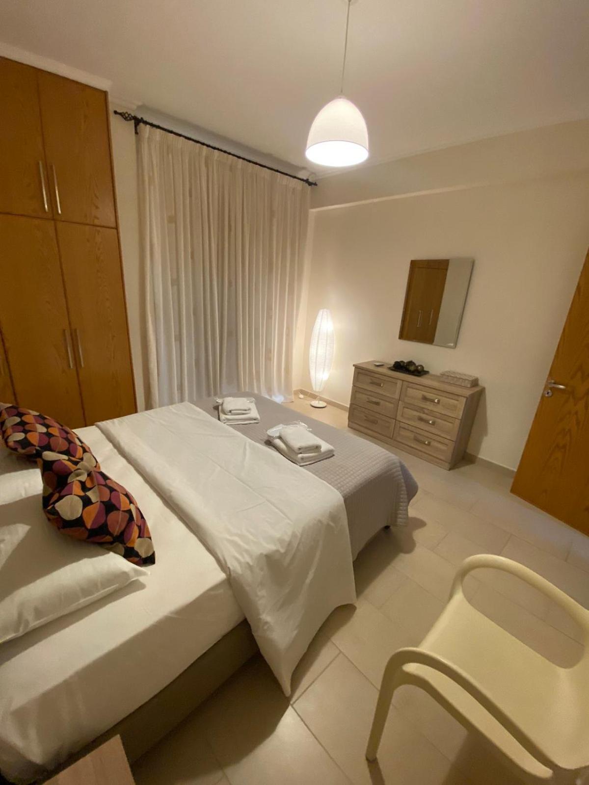 2 Bedroom Apartment, Zygos Centre Block D - By Imh Travel & Tours Пафос Экстерьер фото